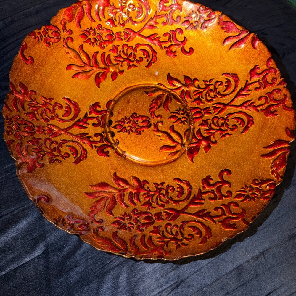 Elegant Orange and Red Decorative Plate